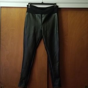 Spanx Faux Leather leggings